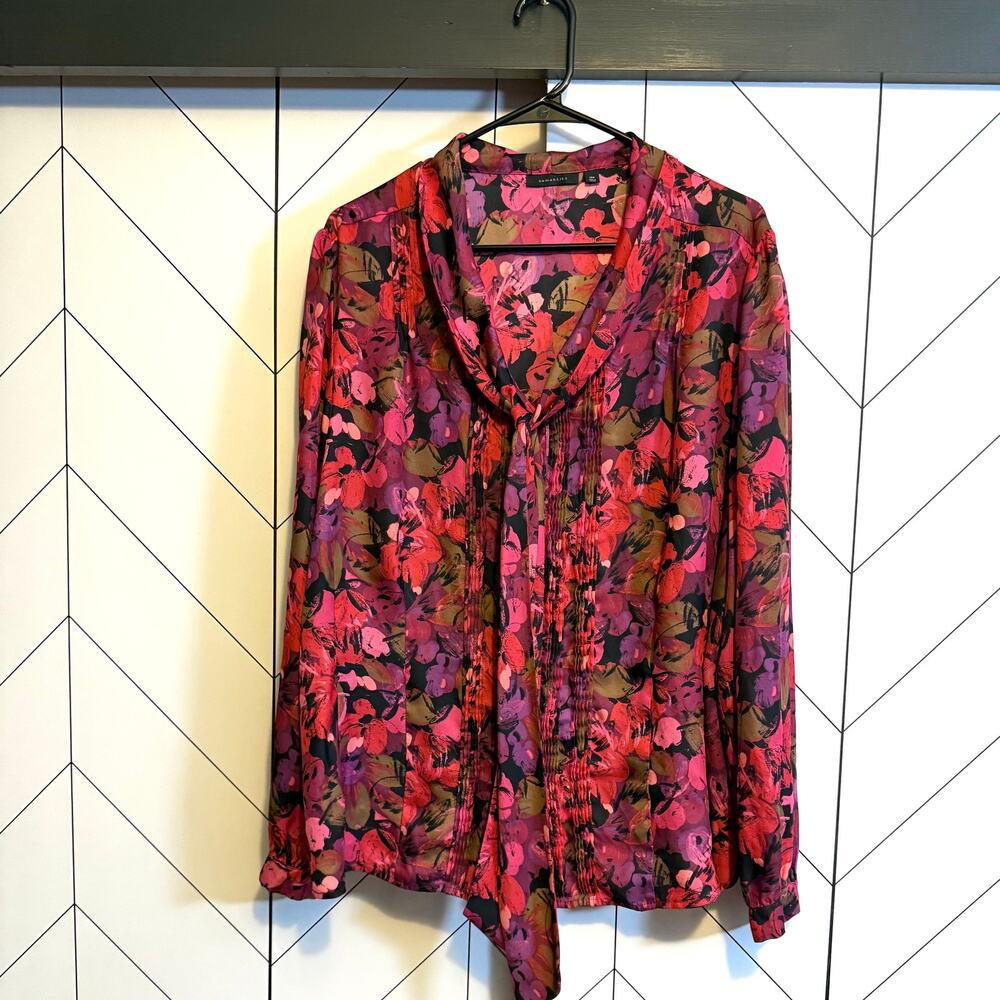 Semantiks Women’s 18 W Pink Floral Satin Pleated Long Sleeve Button Tie Blouse